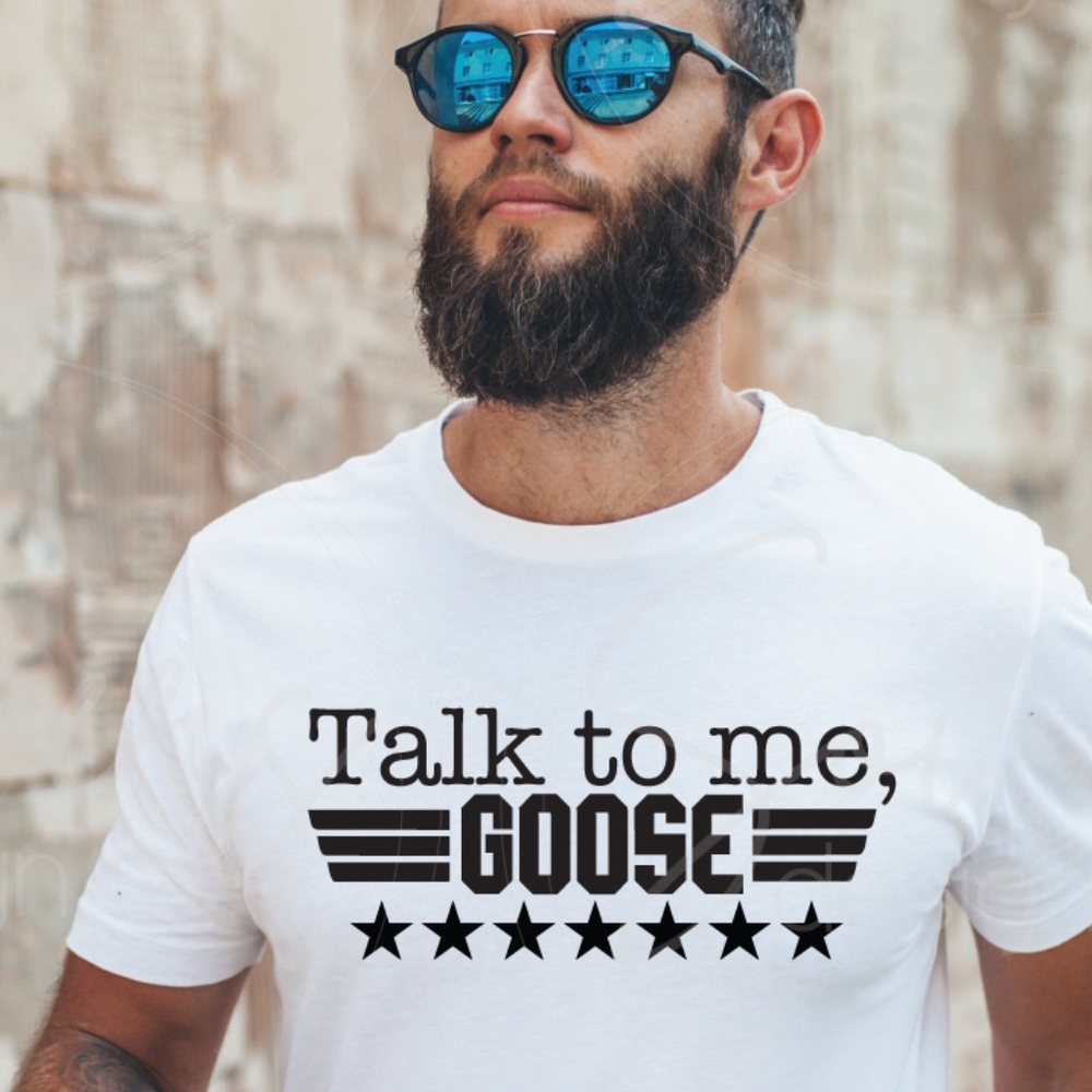 TOP GUN Graphic Tee